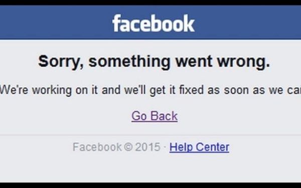 facebook bị sập liên tục đăng xuất người dùng